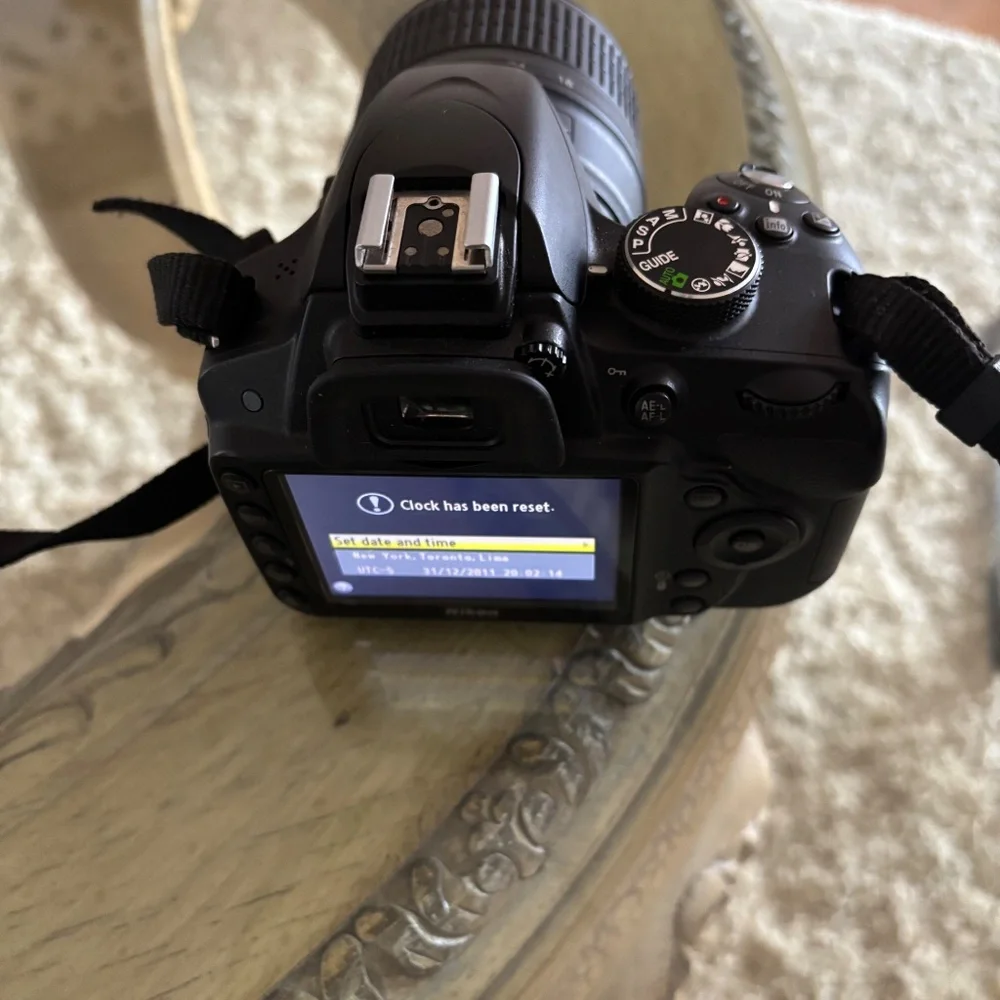 Nikon D3200 Digital Camera Bundle Very Low Shutter Count